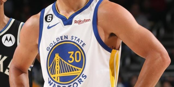 华体育官网最新版-库里无需手术令勇士松口气 不敌76人仍显前路艰辛