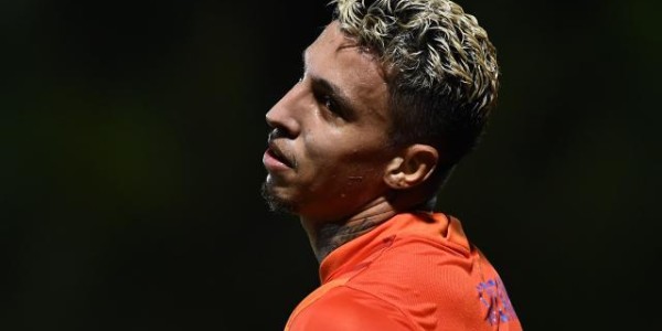 克雷桑7场7连杀+3助攻势不可挡 成泰山争冠大腿