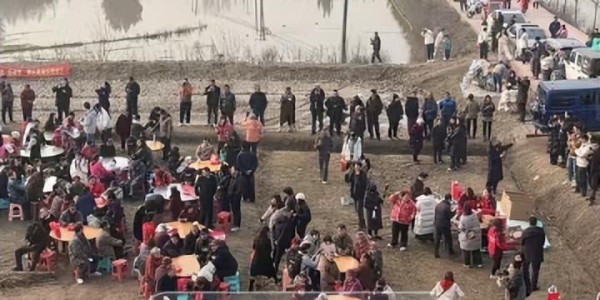 株洲灿灿跟风杀猪，比呆呆还野！文旅提前6天准备，却被网友骂惨