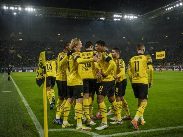 1638703519855002168.jpg http___mediadb.kicker.de_wcms_7364_81586_FFDA5A1F-C6EE-467F-9345-C58F03CDB4EF.jpg